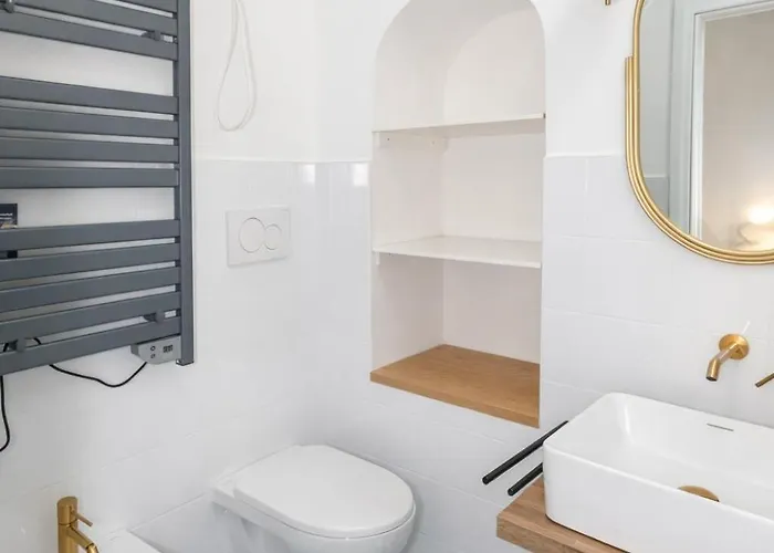 A Short Walk From The Center, 150m From Metro A Rome